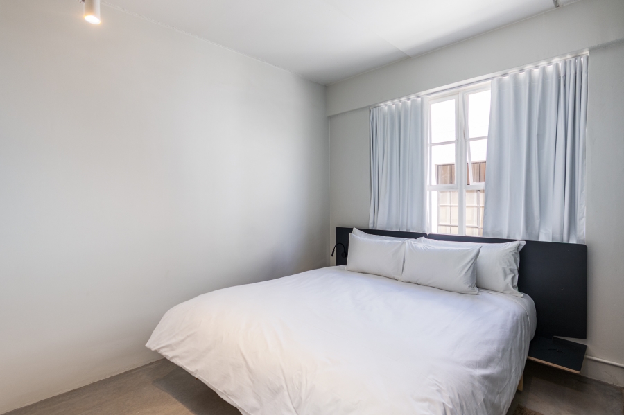 1 Bedroom Property for Sale in Gardens Western Cape